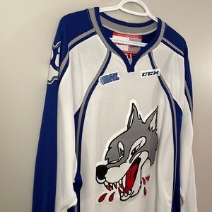 Sudbury Wolves mens Large Jersey